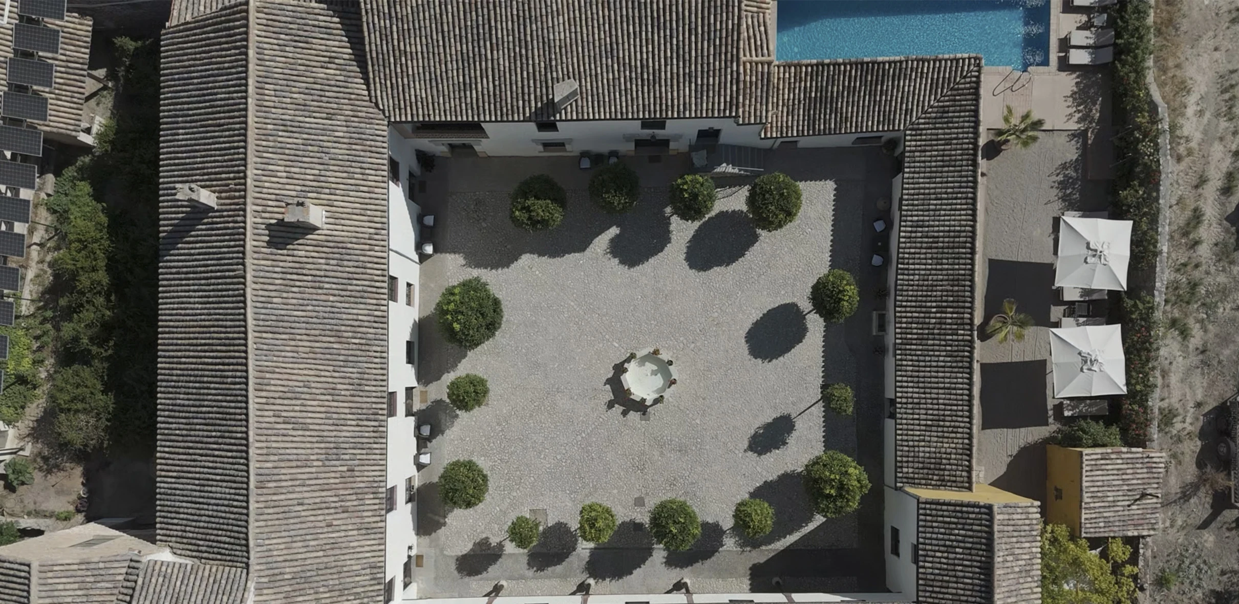 Cortijo del Marqués — complete exterior restoration: existing property photograph